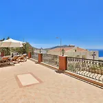 Samira & Aparts & 3* Kalkan