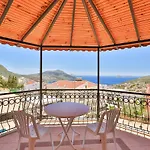 Samira & Aparts & Hotel 3*