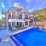 Samira & Aparts & Hotel Kalkan