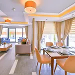 Samira & Aparts & Hotel 3*
