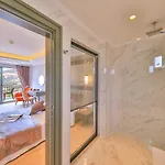 Samira & Aparts & Kalkan