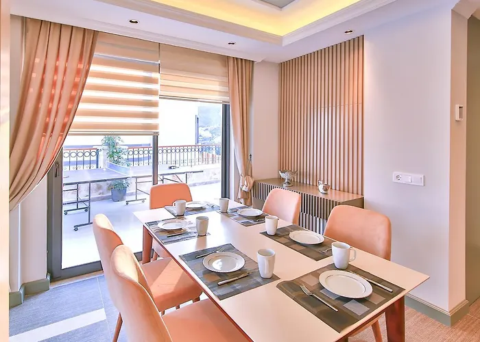 Samira & Aparts & Hotel 3*